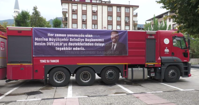 Manisa Büyükşehir Belediye Başkanı Dutlulu’dan itfaiye personeline teşekkür Manisa Büyükşehir Belediye Başkanı Besim Dutlulu, 25 Eylül-1 Ekim İtfaiye