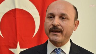 Türk Eğitim-Sen Genel Başkanı Talip Geylan, Manisa’nın Turgutlu ilçesinde okul yakınında