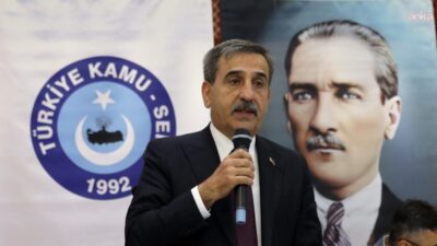 Türkiye Kamu-Sen Genel Başkanı Önder Kahveci, Manisa’nın Turgutlu ilçesinde okul yakınında