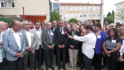YENİ Parti İstanbul Milletvekili Suat Özçağdaş, Manisa Turgutlu'da dün okul