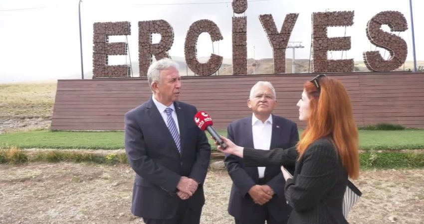 ABB ve Tarihi Kentler Birliği (TKB) Başkanı Mansur Yavaş, TKB
