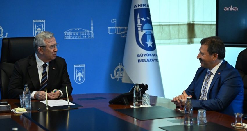 Ankara Büyükşehir Belediye Başkanı Mansur Yavaş, Türkiye Esnaf ve Sanatkârları