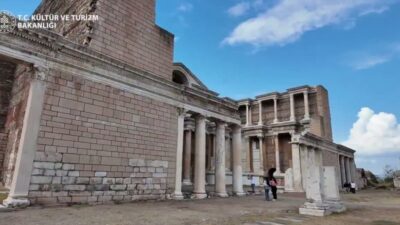 Kültür ve Turizm Bakanı Mehmet Nuri Ersoy, Manisa’da Sardes Antik