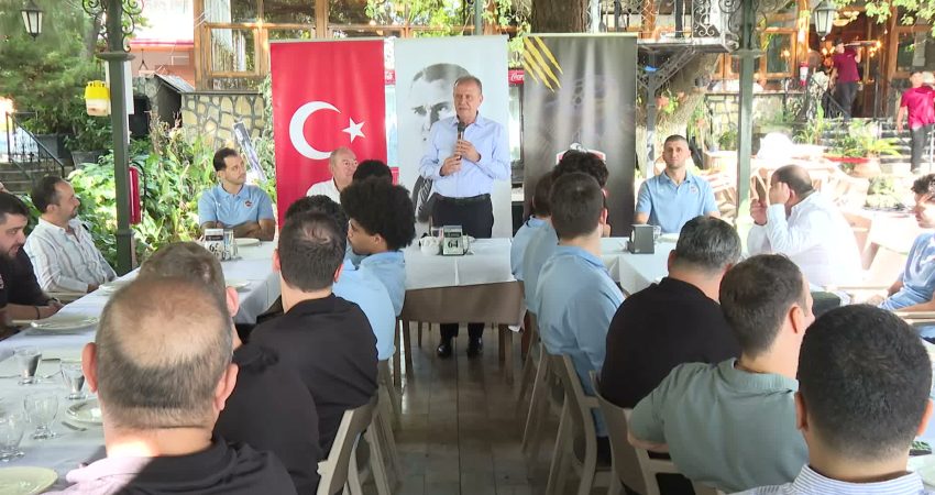 Mersin Büyükşehir Belediye Başkanı Vahap Seçer, 2026-2027 sezonunda Türkiye Sigorta