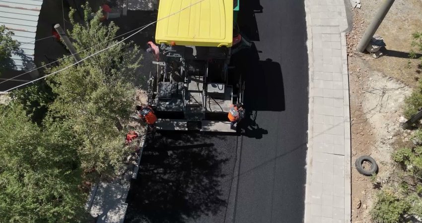 Mersin Büyükşehir Belediyesi, Bulgara Caddesi’ndeki alt ve üstyapı çalışmalarını tamamladı.