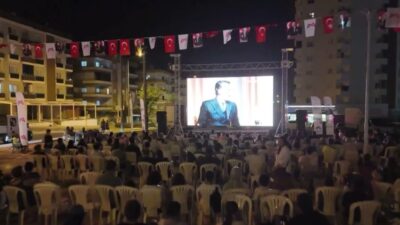 Mersin Büyükşehir Belediyesi, "Sandalyeni kap gel" çağrısını bu kez Tarsus’ta