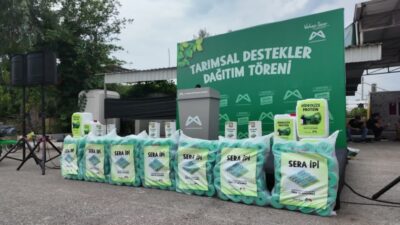 Mersin Büyükşehir Belediyesi, Akdeniz ilçesi Kazanlı Mahallesi’nde 3 bin üreticiye