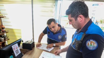 Mezitli Belediyesi Zabıta Müdürlüğü ekipleri, yeni eğitim öğretim yılı öncesinde
