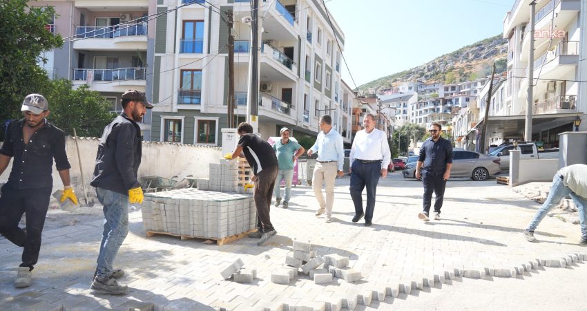 Milas Belediye Başkanı Topuz, ilçede devam eden parke döşeme çalışmalarını inceledi Milas Belediye Başkanı Fevzi Topuz, ilçe genelinde devam eden parke