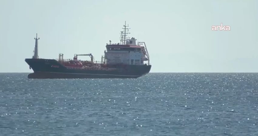 Milli Savunma Bakanlığı (MSB), Deniz Kuvvetleri'ne ait TCG Akın kurtarma