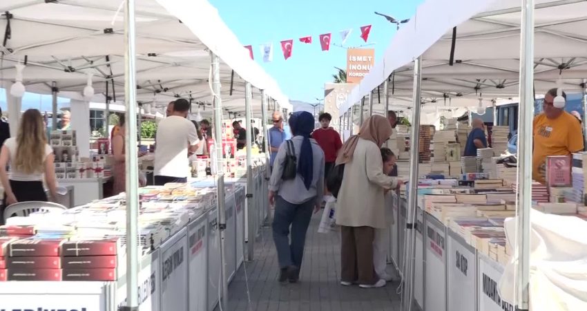 Mudanya 8. Kitap Fuarı, “Tahammül: Birlikte Yaşamak” temasıyla kapılarını açtı.