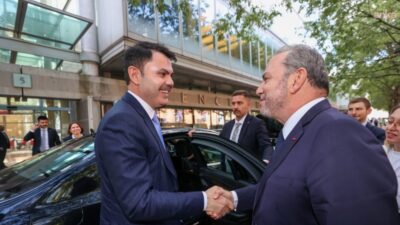 Çevre, Şehircilik ve İklim Değişikliği Bakanı Murat Kurum, Paris temasları