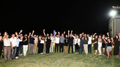 Muratpaşa Belediye Başkanı Ümit Uysal, "21. Yüzyılda Yeniden Cumhuriyet" kitabının