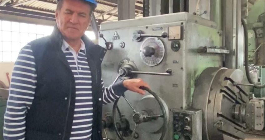 Mustafa Sarıgül’den Erzincan Makine Fabrikası çağrısı: Fabrikamızı çalıştıralım, üretime katkısı olsun YENİ Parti Erzincan Milletvekili Mustafa Sarıgül, Erzincan Makine Fabrikası'nın atıl