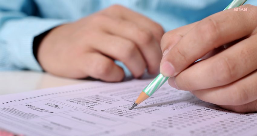 ÖSYM hafta sonu 3 sınav düzenleyecek Ölçme, Seçme ve Yerleştirme Merkezi (ÖSYM) Başkanlığı tarafından cumartesi Elektronik