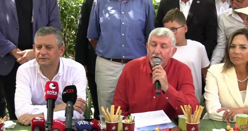 YENİ Parti Genel Başkanı Özgür Özel, komedyen Deniz Göktaş için