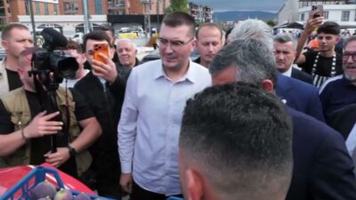 YENİ Parti Genel Başkanı Özgür Özel, Bursa’da incir üreticileriyle bir