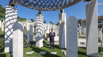 YENİ Parti Genel Başkanı Özgür Özel, Srebrenitsa Soykırımı’nın sorumlularından Ratko