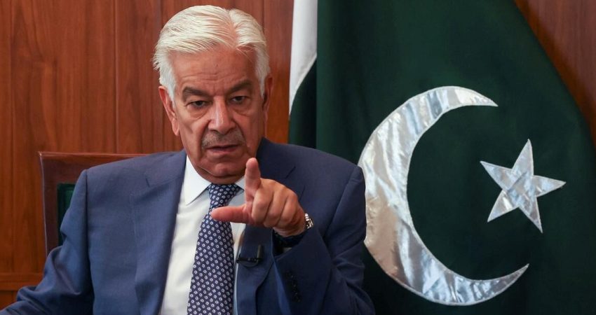 Pakistan Savunma Bakanı Khawaja Asif, Yemen'deki Husilerin saldırılarının Suudi Arabistan’a