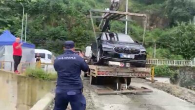 Rize’nin Pazar ilçesindeki Zelek Limanı açıklarında yapılması planlanan kafes balıkçılığı
