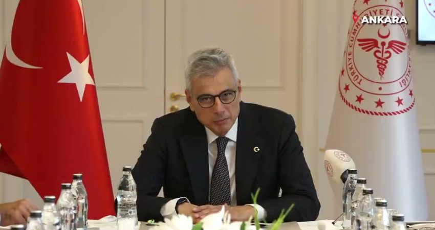 Sağlık Bakanı Kemal Memişoğlu, Hacettepe, Ankara ve Gazi Üniversitesi Tıp