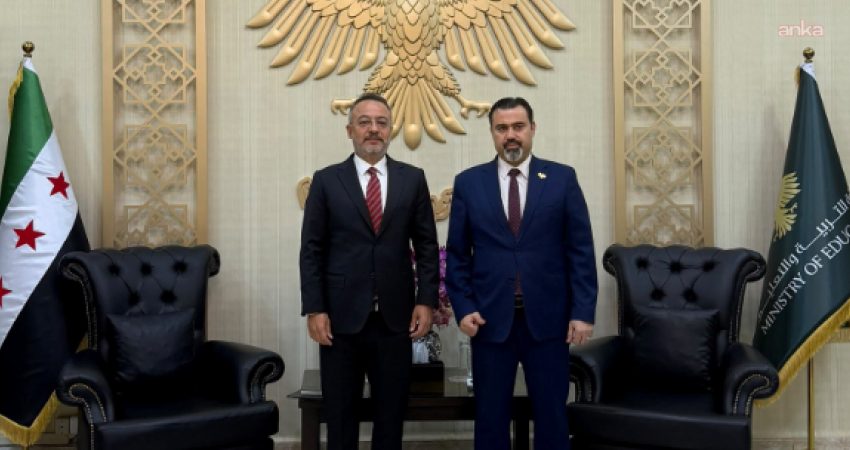 Türkiye'nin Şam Büyükelçisi Nuh Yılmaz, Suriye Eğitim Bakanı Muhammed Abdurrahman
