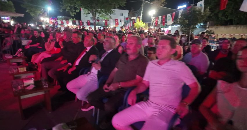 Manisa Büyükşehir Belediyesi tarafından Sarıgöl’ün düşman işgalinden kurtuluşunun 104'üncü yılında Atatürk