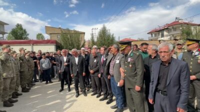 Iğdır’ın Aralık ilçesinde devriye görevi sırasında askeri aracın devrilmesi sonucu