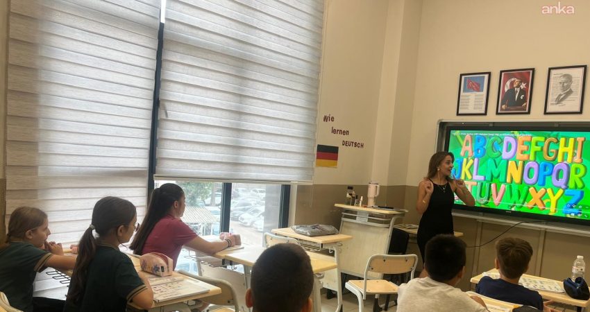 Şehzadeler Belediyesi Gençlik Evi’nde 2-7. sınıf öğrencilerine yönelik düzenlenen destek