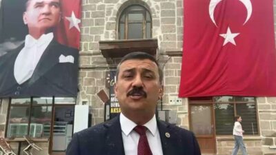 İYİ Parti Genel Başkan Yardımcısı Selçuk Türkoğlu, KCK Yürütme Konseyi Eş