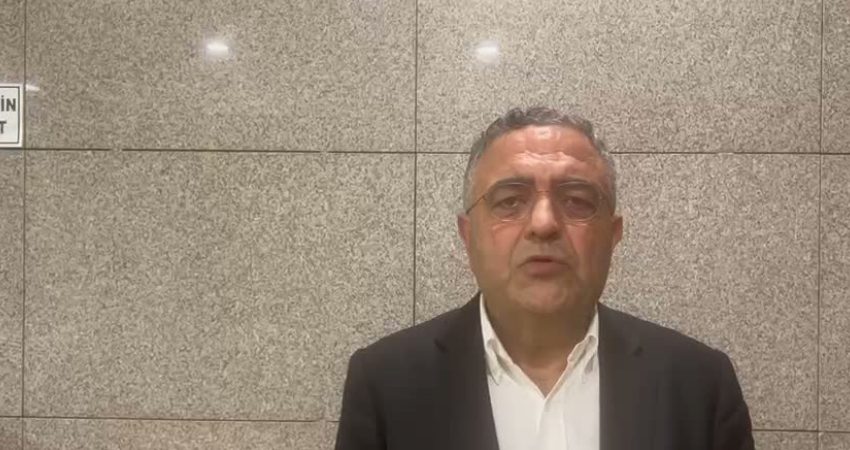 Sezgin Tanrıkulu: “Deniz Göktaş’a verilen cezalar diğer sanatçılara gözdağı” YENİ Parti Diyarbakır Milletvekili Sezgin Tanrıkulu, komedyen Deniz Göktaş’a verilen