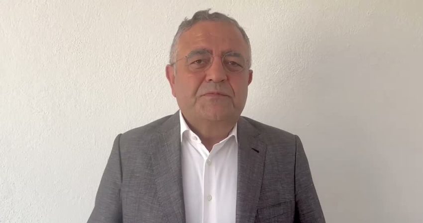Sezgin Tanrıkulu: “Yargı, Cumhuriyet tarihinin en ağır güven krizlerinden birini yaşıyor” YENİ Parti Diyarbakır Milletvekili Sezgin Tanrıkulu, adli yıl açılışı dolayısıyla