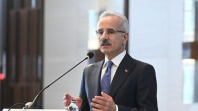 Ulaştırma ve Altyapı Bakanı Abdulkadir Uraloğlu, Silivri açıklarında Alsu tankeriyle