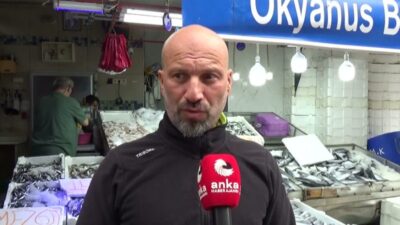 Sinoplu balıkçılar: Palamut bol ama masraflar ağır Sinoplu Balıkçı Mert Kanal, 1 Eylül’de başlayan av sezonunun ilk