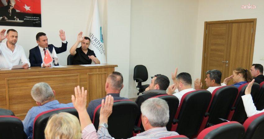 Sivrihisar Belediye Meclisi, Yunusemre ve Kurşunlu mahalleleri sınırlarında Ankara–Eskişehir Devlet