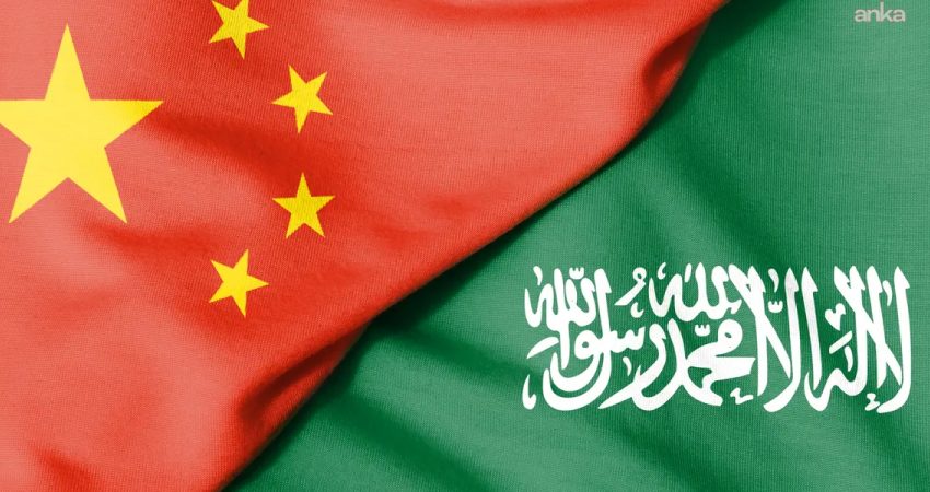 Suudi Arabistan, Çin öncülüğündeki sınır ötesi dijital para platformundan çekildi Financial Times’ın (FT) haberine göre, Suudi Arabistan, ABD dolarına ve