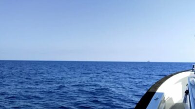 Türkiye'den yola çıkan TCG Işın Gemisi, Girne açıklarına ulaştı. 30