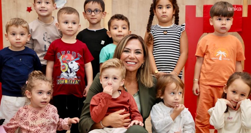 Tekirdağ Büyükşehir Belediye Başkanı Yüceer, minik öğrencilerin ilk hafta heyecanına ortak oldu Tekirdağ Büyükşehir Belediye Başkanı Candan Yüceer, eğitim-öğretim yılının ilk haftasında
