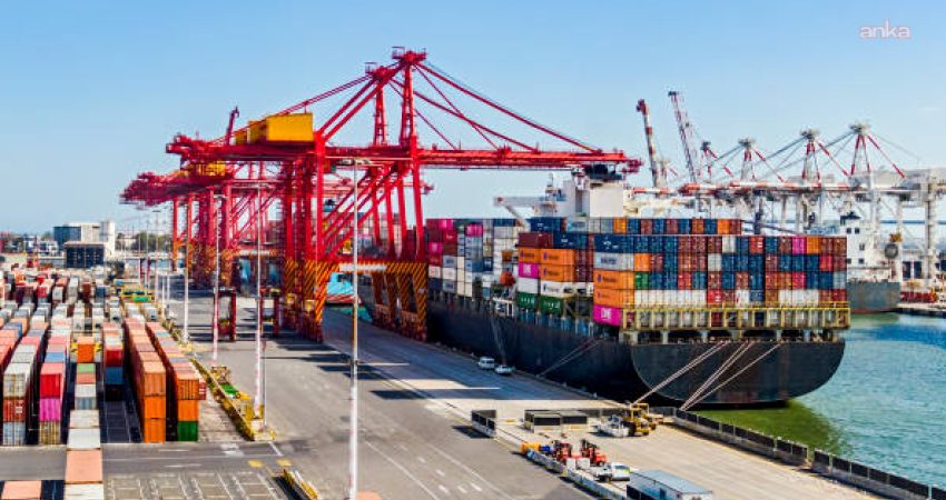 Ticaret Bakanlığı, dış ticaret verilerini açıkladı: İhracat yüzde 8,1, ithalat ise 10,5 arttı Ticaret Bakanlığı'nın verilerine göre, ağustosta ihracat geçen yılın aynı ayına