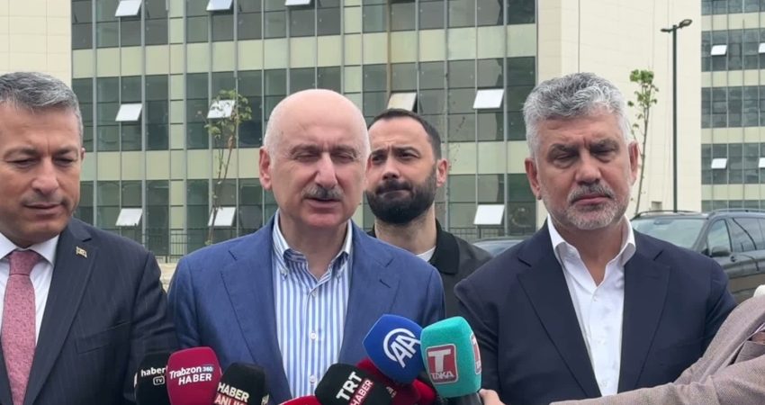Trabzon Şehir Hastanesi'nde açılış sürecinin hızlandırılması amacıyla koordinasyon toplantısı gerçekleştirildi.