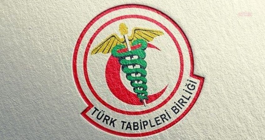 Türk Tabipleri Birliği Merkez Konseyi'nden Anayasa Mahkemesi önünde emekli polis
