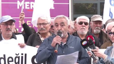 Tüm Emekliler Sendikası, Ankara’da emeklilerin Anayasa Mahkemesi önünde düzenlediği eylem