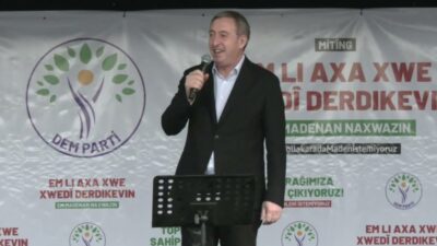 DEM Parti Eş Genel Başkanı Tuncer Bakırhan, Ağrı'nın Diyadin ilçesinde