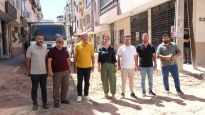 Turgutlu Belediye Başkanı Çetin Akın, ilçenin farklı noktalarında devam eden