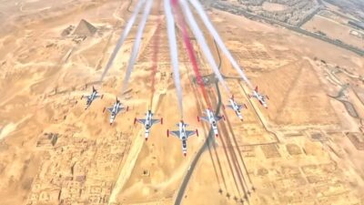 Türk Hava Kuvvetleri'nin akrobasi timi Türk Yıldızları, Mısır'daki El Alamein