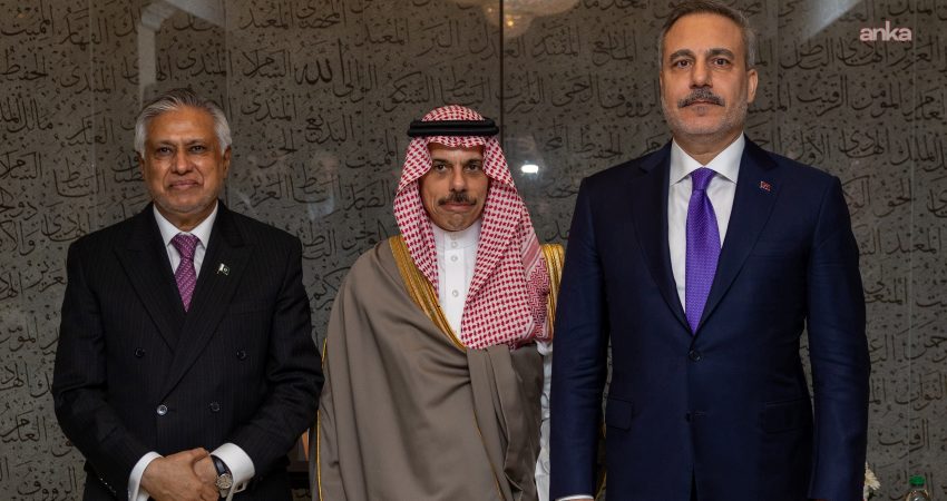 Türkiye, Suudi Arabistan ve Pakistan Dışişleri Bakanları, New York'ta gerçekleştirilen