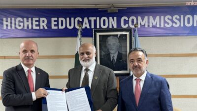 Yükseköğretim Kurulu (YÖK) Başkanı Erol Özvar başkanlığındaki Türkiye heyetinin Pakistan
