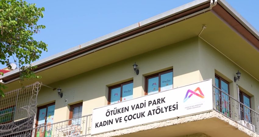 Mersin Büyükşehir Belediyesi, "Ufuk Mersin Projesi" ile çocukların ve gençlerin
