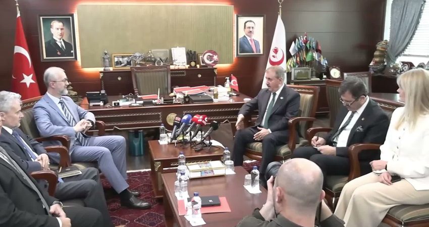 Ukrayna'nın Ankara Büyükelçisi Nariman Celalo, BBP Genel Başkanı Mustafa Destici'yi