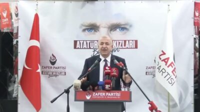 Zafer Partisi Genel Başkanı Ümit Özdağ, partisinin Eskişehir İl Başkanlığı